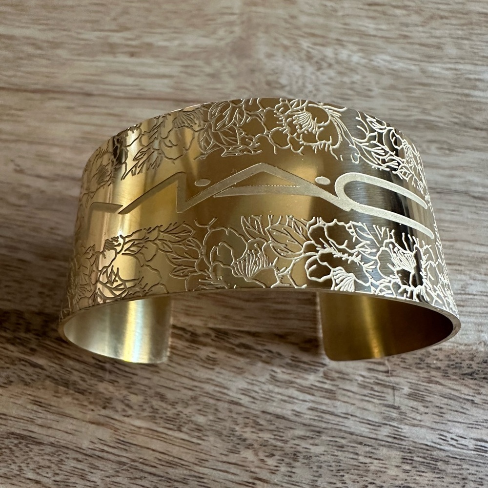 MAC Cosmetics Gold Cuff Bracelet – Employee Exclusive